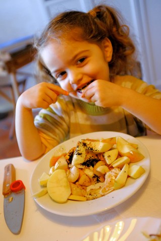 Opinel Le Petit Chef Children's Peeler Knife