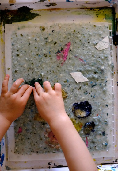 hand-made paper Handmold Papermaking Kit