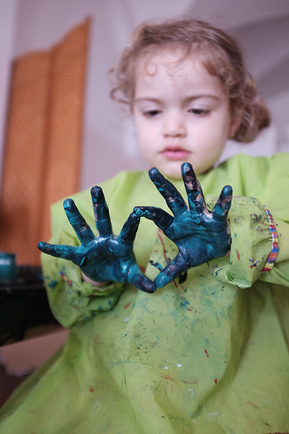 NON-TOXIC, NATURAL & ORGANIC ART SUPPLIES FOR KIDS Painted Hands
