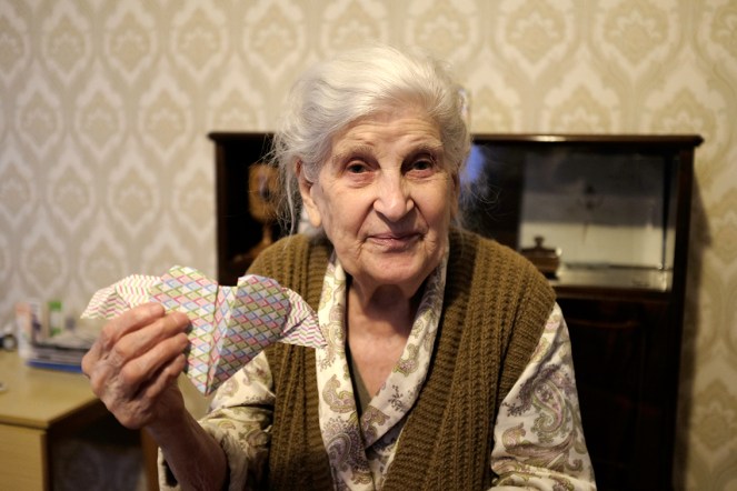 origami heart with wings gift for great-grandmother