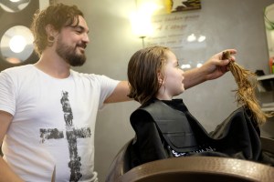 First Haircut L'esprit Libre Montpellier Salon de Coeffure